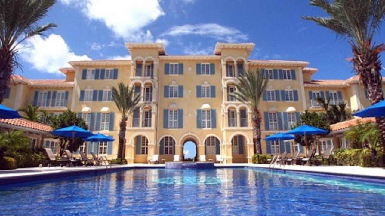 Villa Renaissance Unit 205 Grace Bay Beach Екстер'єр фото