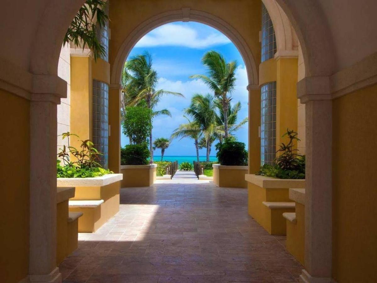 Villa Renaissance Unit 205 Grace Bay Beach Екстер'єр фото