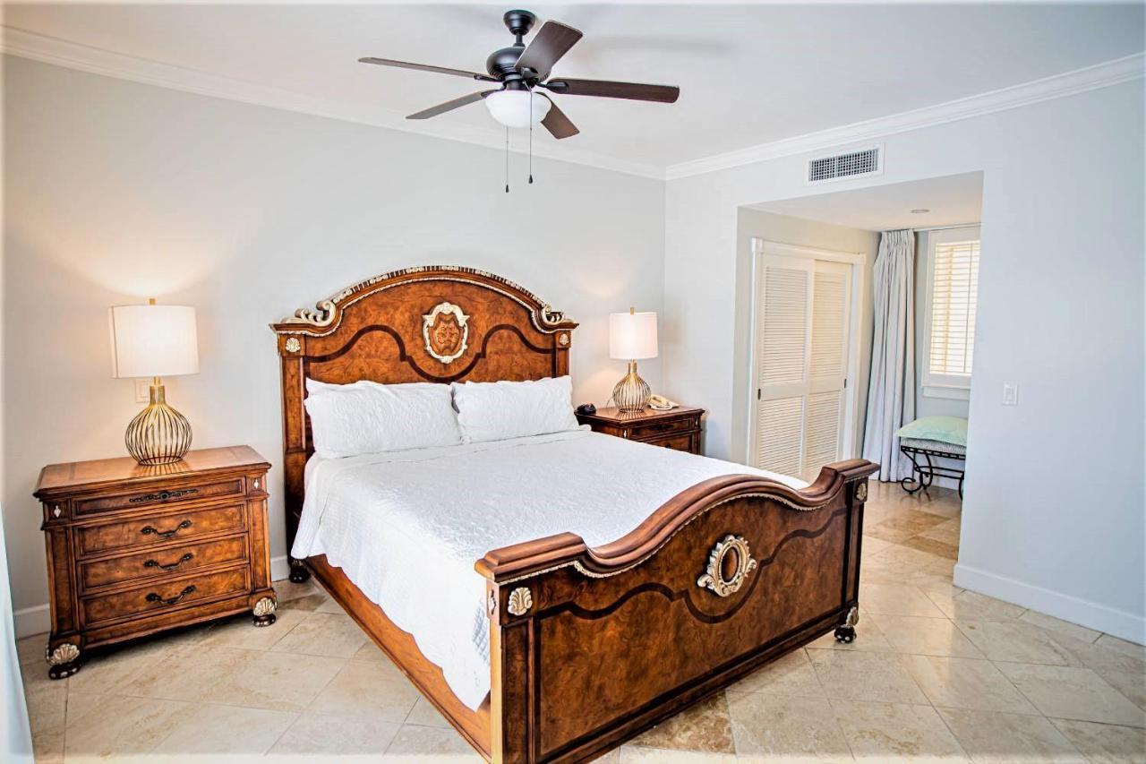 Villa Renaissance Unit 205 Grace Bay Beach Екстер'єр фото